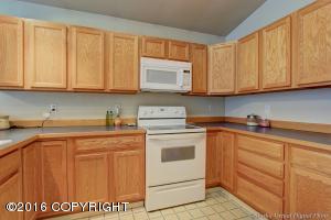 8959 Meadow Park Cir, Eagle River, AK 99577 photo 12