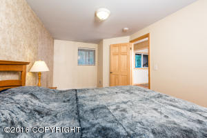 21414 River Park Dr, Eagle River, AK 99577 photo 23