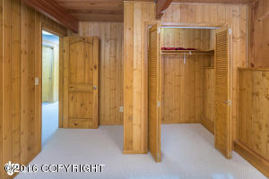 10946 Iditarod Cir, Eagle River, AK 99577 photo 17