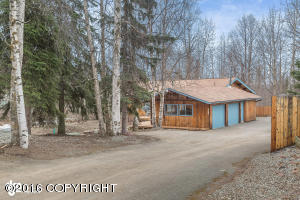 10946 Iditarod Cir, Eagle River, AK 99577 photo 38