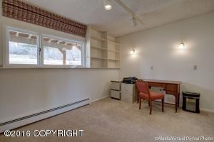 10115 Main Tree Dr, Anchorage, AK 99507 photo 22