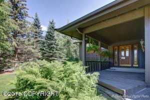 10115 Main Tree Dr, Anchorage, AK 99507 photo 3
