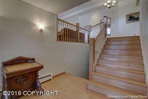 10115 Main Tree Dr, Anchorage, AK 99507 photo 4