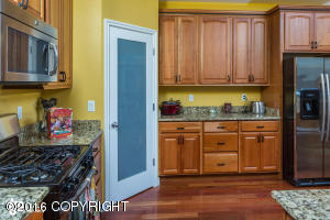 10811 Splendor Loop, Eagle River, AK 99577 photo 12