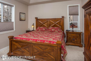 10811 Splendor Loop, Eagle River, AK 99577 photo 17