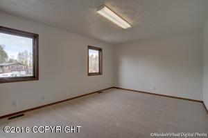12431 Winter Park Cir, Eagle River, AK 99577 photo 11
