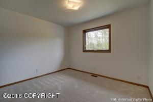 12431 Winter Park Cir, Eagle River, AK 99577 photo 13