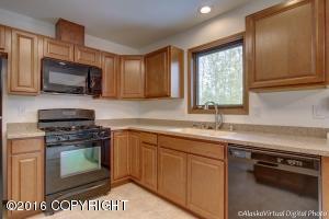 12431 Winter Park Cir, Eagle River, AK 99577 photo 8