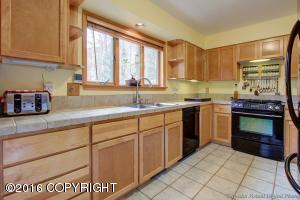 21525 River Park Dr, Eagle River, AK 99577 photo 17