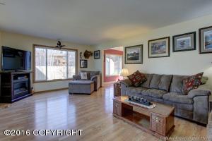 11045 Buskin Cir, Eagle River, AK 99577 photo 5