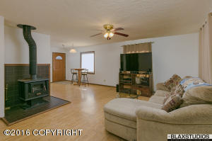19707 Henkins Rd, Eagle River, AK 99577 photo 8
