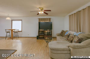 19707 Henkins Rd, Eagle River, AK 99577 photo 10
