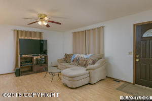 19707 Henkins Rd, Eagle River, AK 99577 photo 9