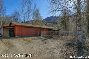 19707 Henkins Rd, Eagle River, AK 99577 photo 6