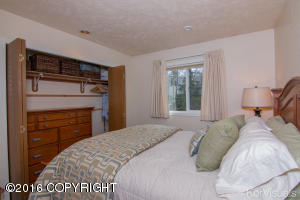 19320 Middleton Loop, Eagle River, AK 99577 photo 20