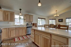 11153 Aberdeen Cir, Eagle River, AK 99577 photo 11