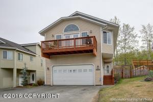 11153 Aberdeen Cir, Eagle River, AK 99577 photo 2