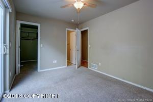 20231 Glacier Park Cir, Eagle River, AK 99577 photo 13