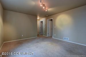 20231 Glacier Park Cir, Eagle River, AK 99577 photo 16
