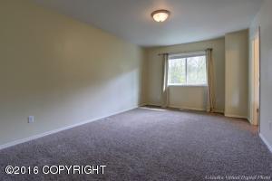 19930 Highland Ridge Dr, Eagle River, AK 99577 photo 11