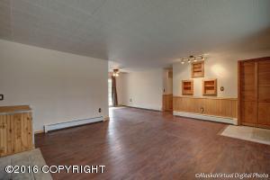 16844 Easy St, Eagle River, AK 99577 photo 5