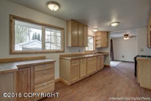 16844 Easy St, Eagle River, AK 99577 photo 11