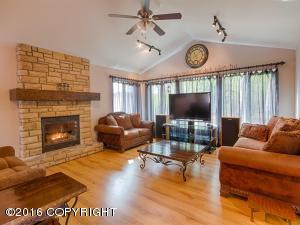 5330 E Kane, Wasilla, AK 99654 photo 3