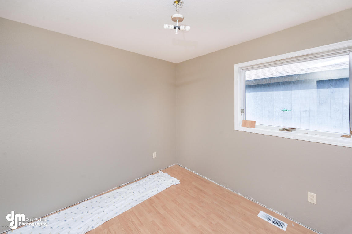 7616 Chaimi Loop, Anchorage, AK 99504 photo 6