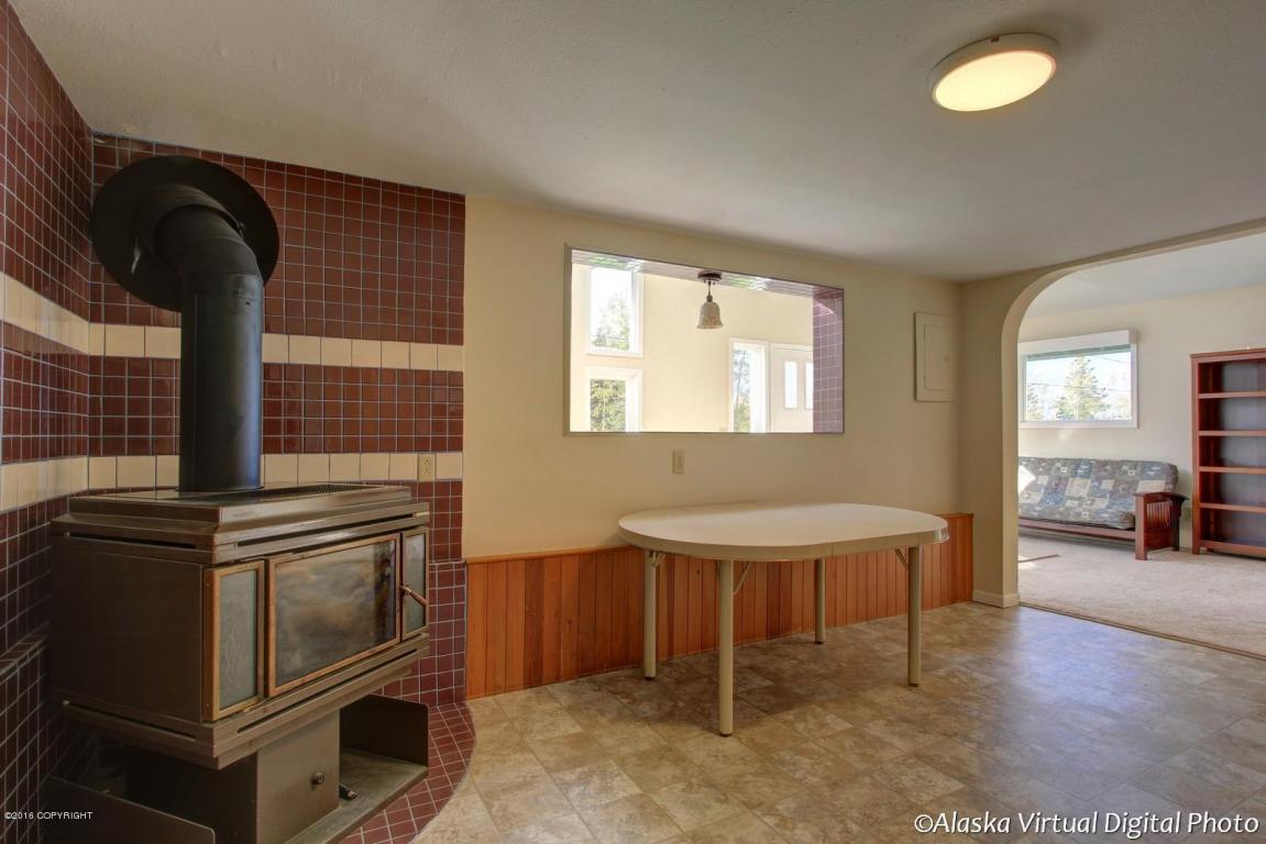 11337 Aurora St, Eagle River, AK 99577 photo 14