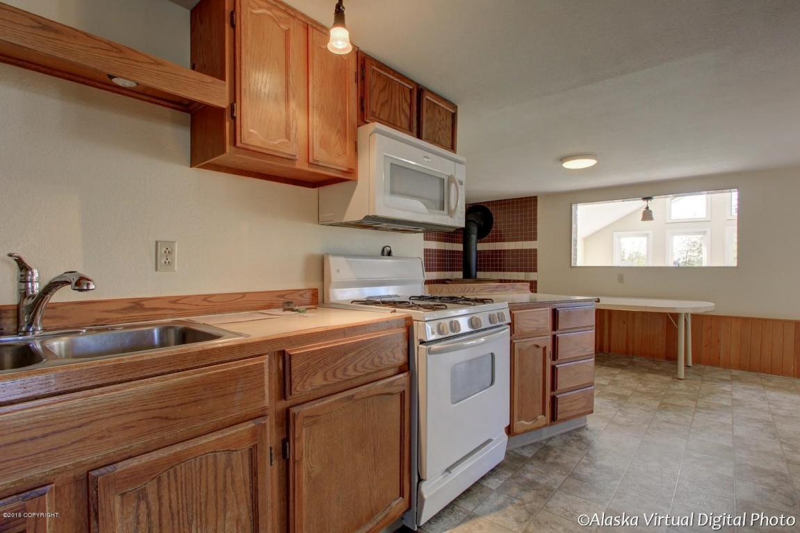 11337 Aurora St, Eagle River, AK 99577 photo 12