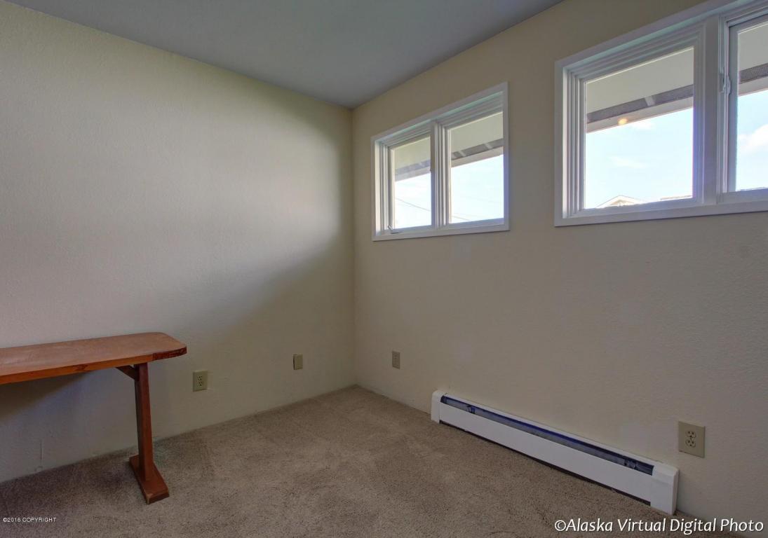 11337 Aurora St, Eagle River, AK 99577 photo 16