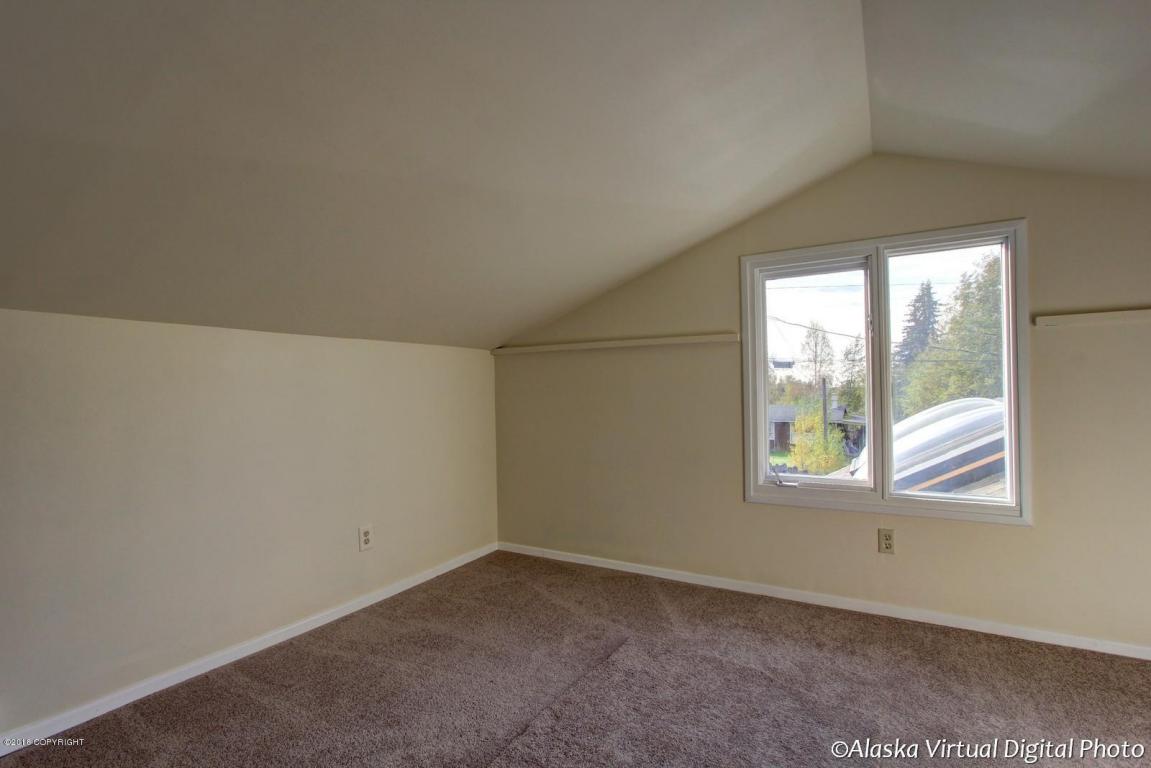 11337 Aurora St, Eagle River, AK 99577 photo 20
