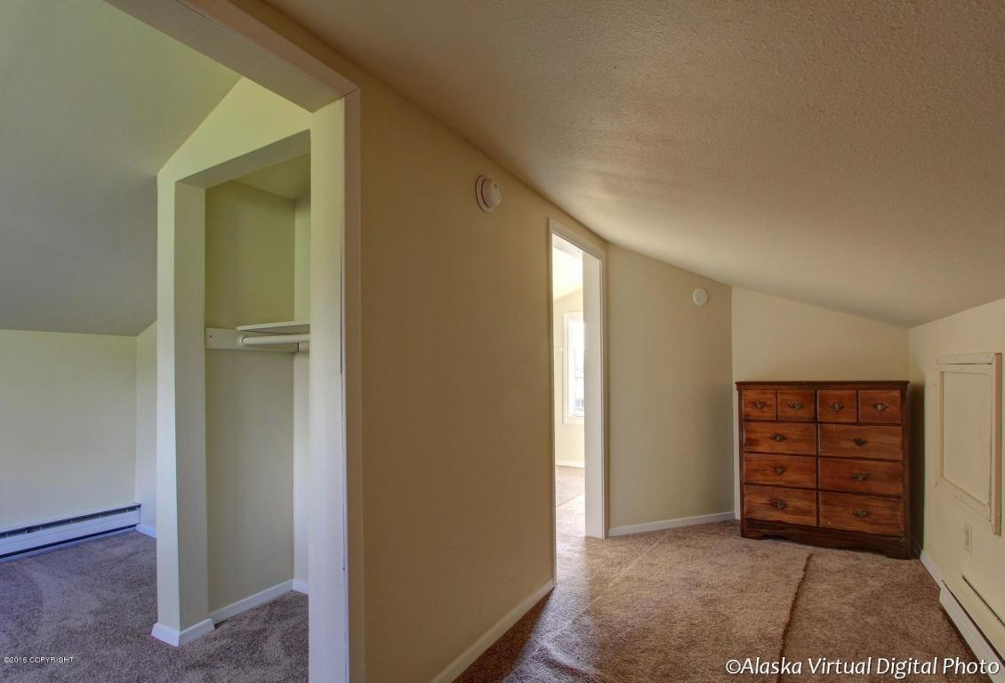 11337 Aurora St, Eagle River, AK 99577 photo 18
