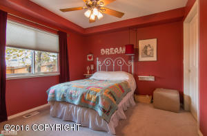 11758 Birch Knoll Loop, Anchorage, AK 99515 photo 18