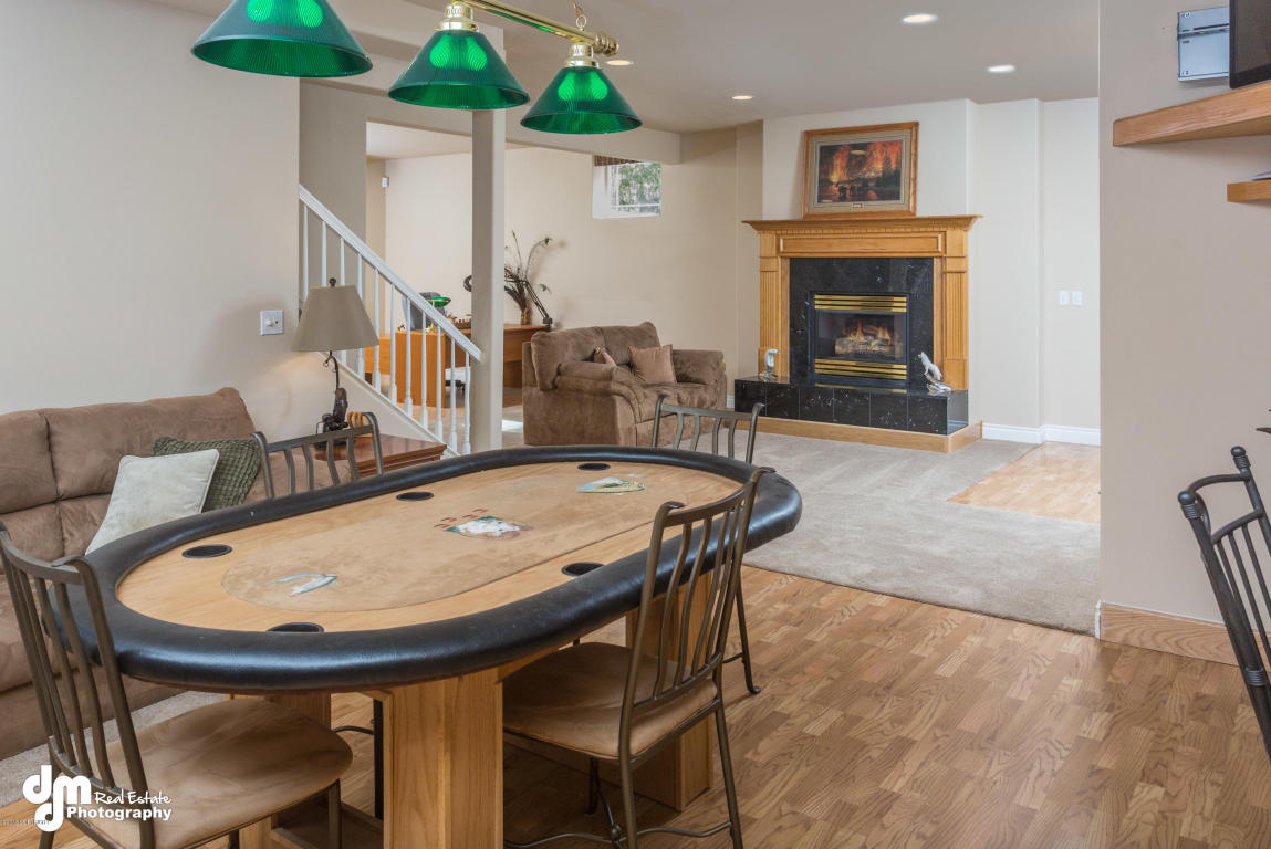 10271 Middlerock Rd, Anchorage, AK 99507 photo 26