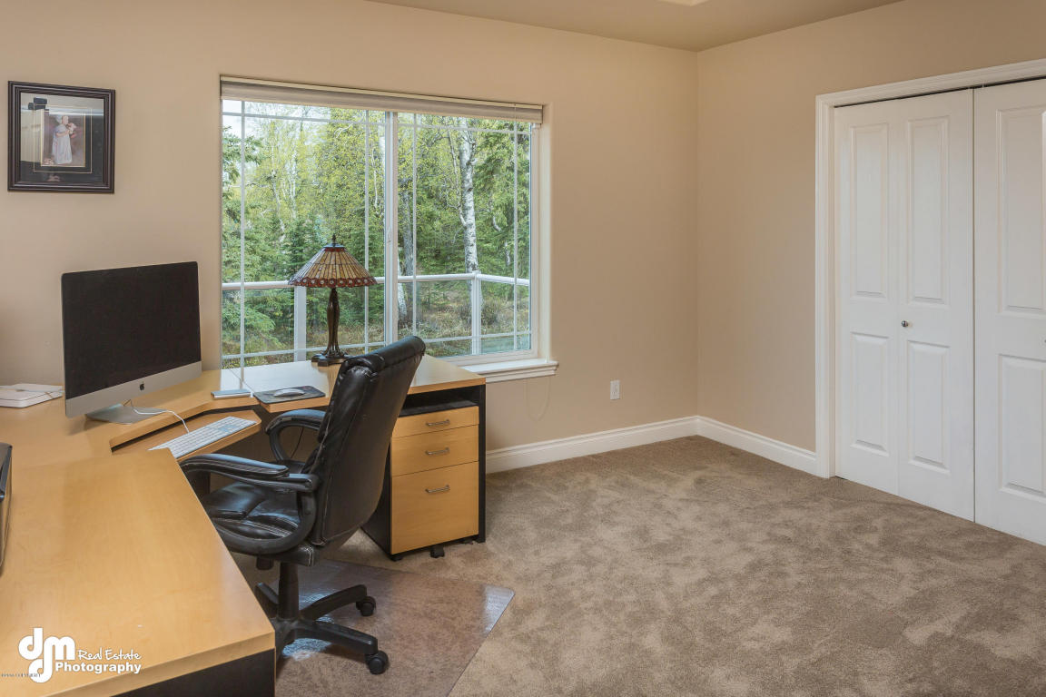 10271 Middlerock Rd, Anchorage, AK 99507 photo 21