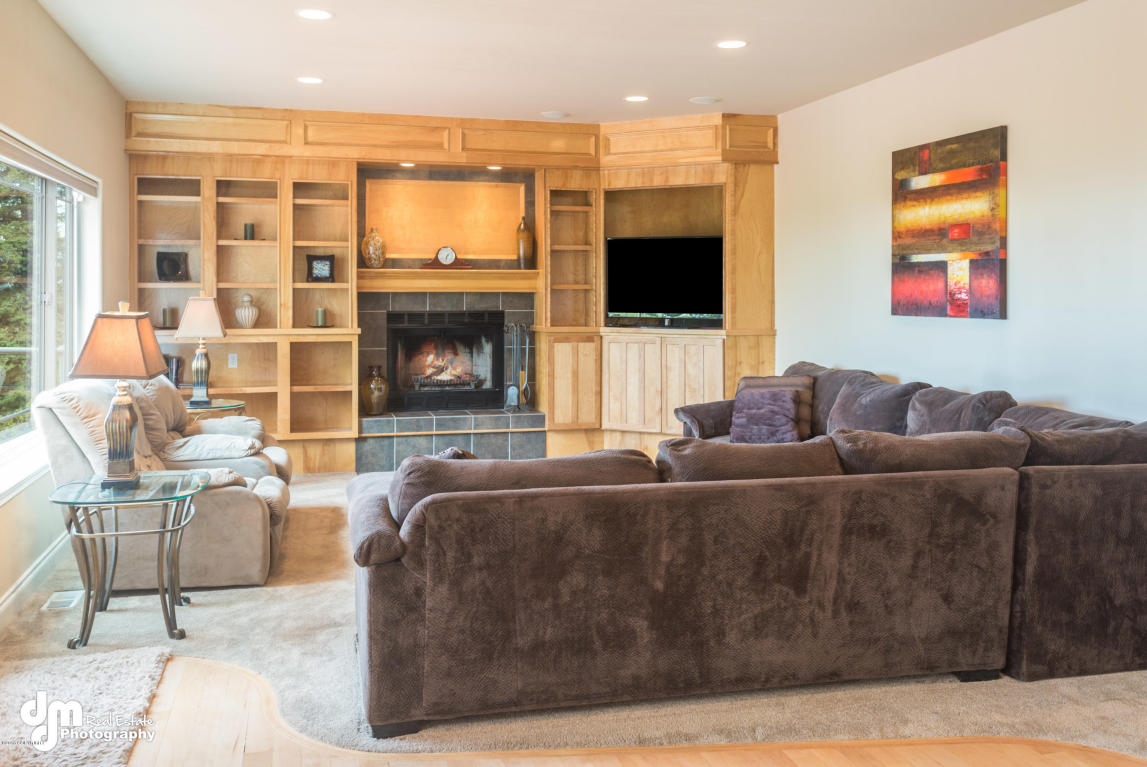10271 Middlerock Rd, Anchorage, AK 99507 photo 20