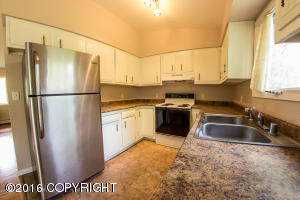 18123 Tonsina Ct, Eagle River, AK 99577 photo 5