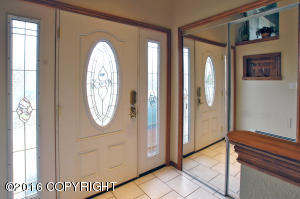 7206 E 17th Ave, Anchorage, AK 99504 photo 2