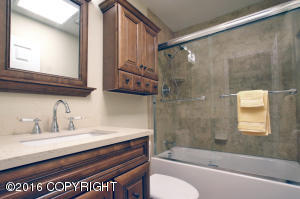 7206 E 17th Ave, Anchorage, AK 99504 photo 21