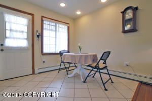 7206 E 17th Ave, Anchorage, AK 99504 photo 8