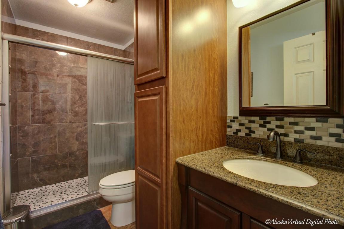 22612 Robinson Rd, Chugiak, AK 99567 photo 23