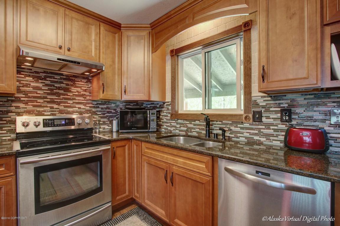 22612 Robinson Rd, Chugiak, AK 99567 photo 10
