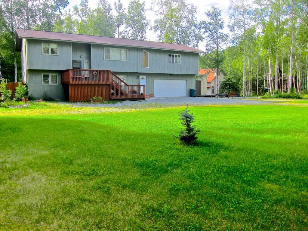 22612 Robinson Rd, Chugiak, AK 99567 photo 4