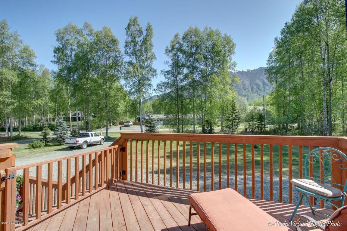22612 Robinson Rd, Chugiak, AK 99567 photo 3