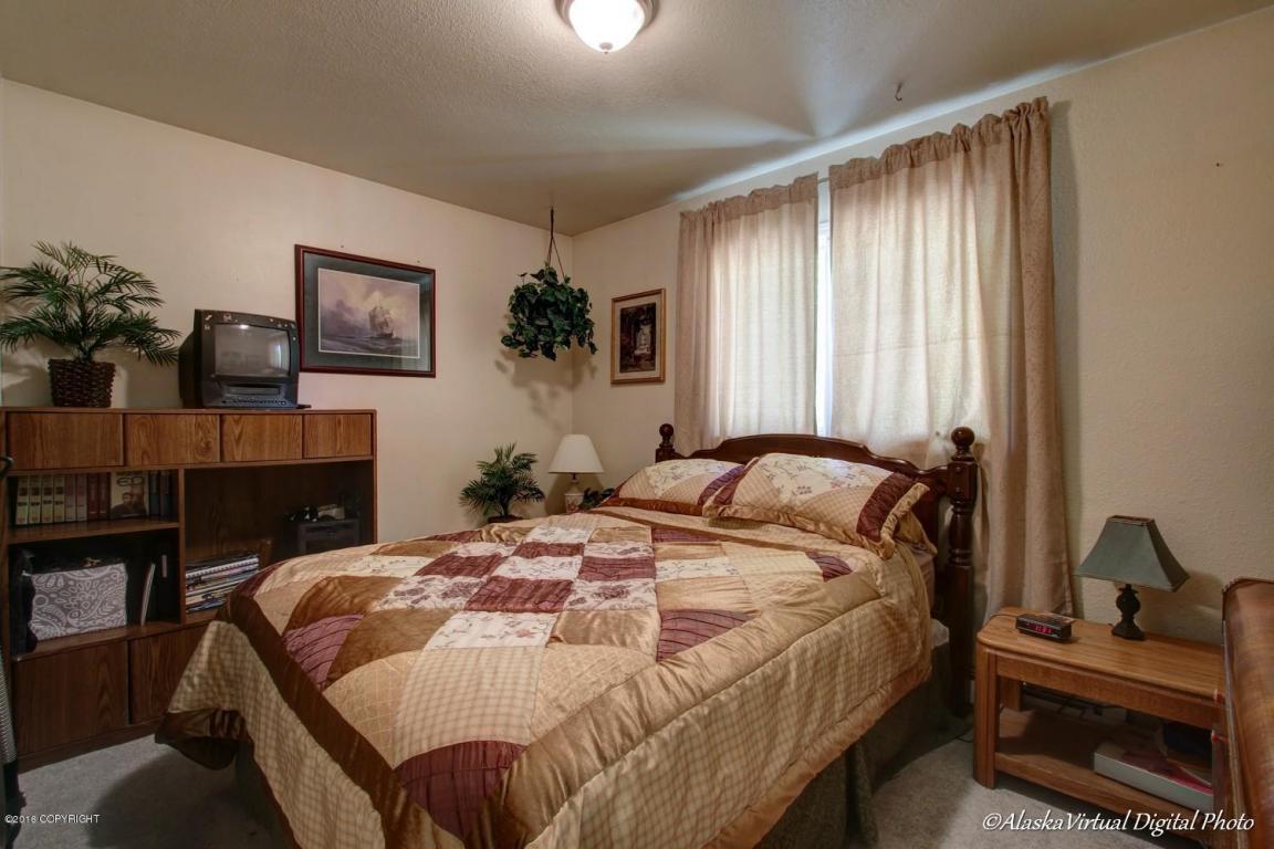 22612 Robinson Rd, Chugiak, AK 99567 photo 21