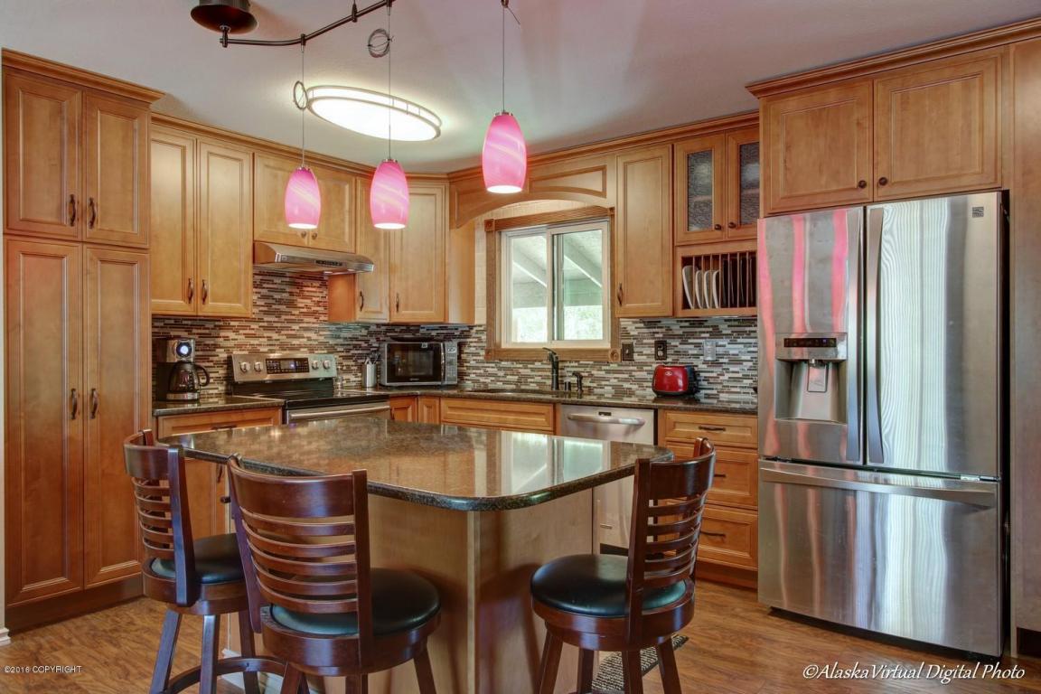 22612 Robinson Rd, Chugiak, AK 99567 photo 9
