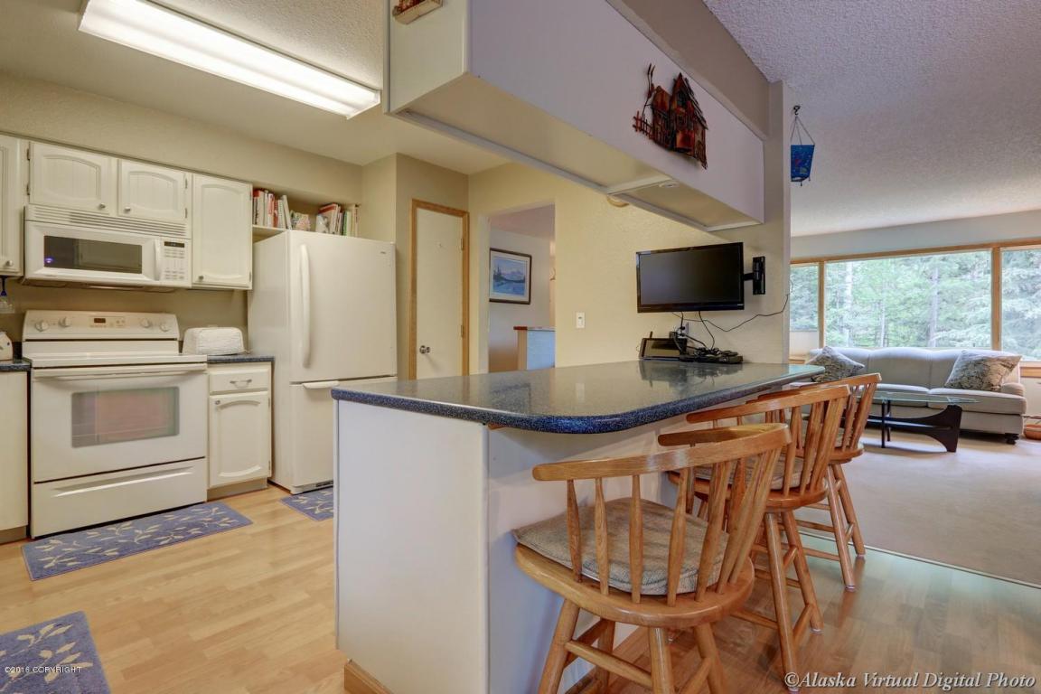 10108 Hillcrest Ln, Eagle River, AK 99577 photo 8