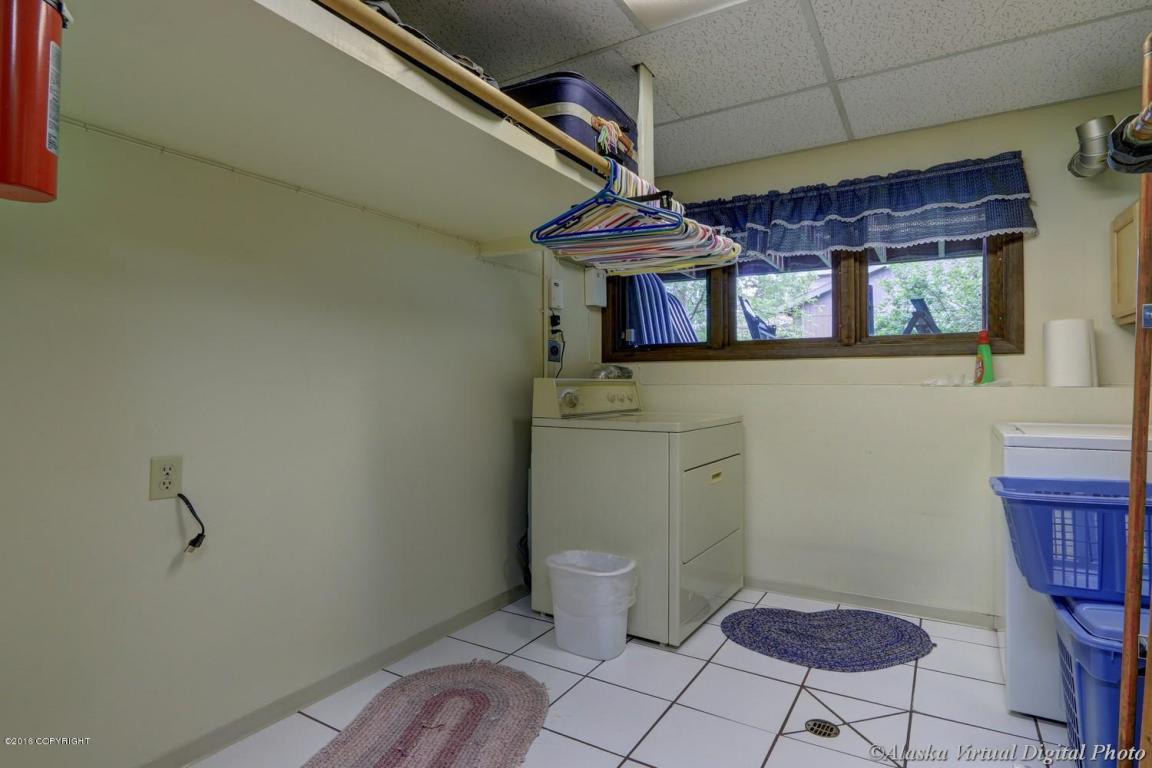 10108 Hillcrest Ln, Eagle River, AK 99577 photo 21