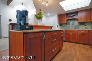 18520 Walrus Cir, Eagle River, AK 99577 photo 9